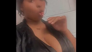 Ebony Babe Suck Candy Lick A Dick